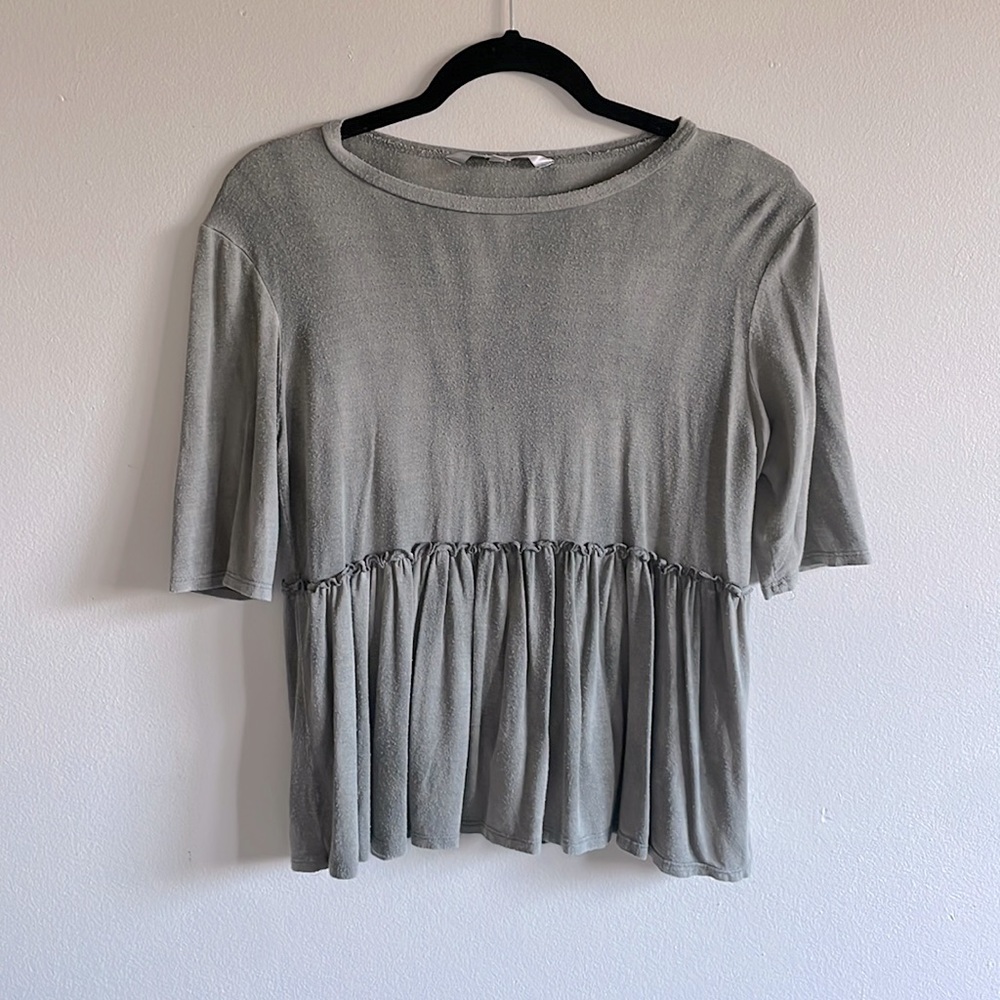 Small flowy tee